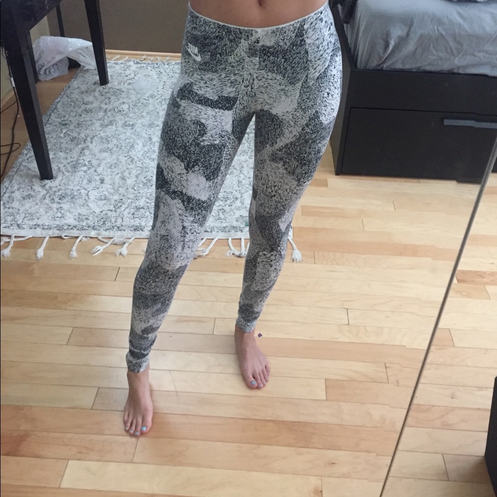 Nike leggings